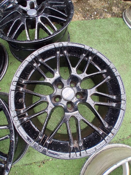 18цола за Мерцедес Ауди 5×112 ц.66.6мм  8.5J ×18