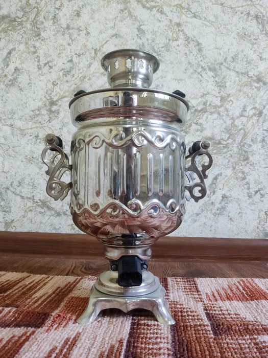 Электрический самовар СССР 3 литра (Тула). С родным шнуром. Оригинал