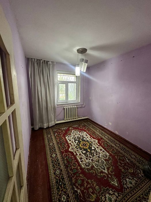 M Ulugbek tumani Naberijniy Grildan kirganda yakka dom 32 dom 4 etajka