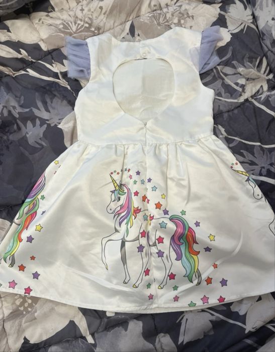 Rochita superba unicorni fetita 5-6 ani