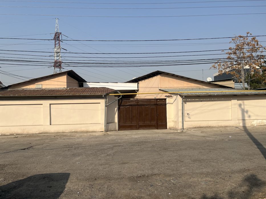 Срочно продается Свой дом-участок! 8соток! Фасад-22м. Длина-38м.