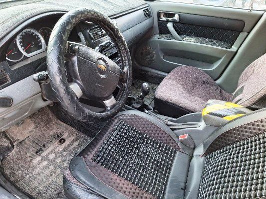 Ласетти сотилади Зудлик Билан.  Нархи келишилади