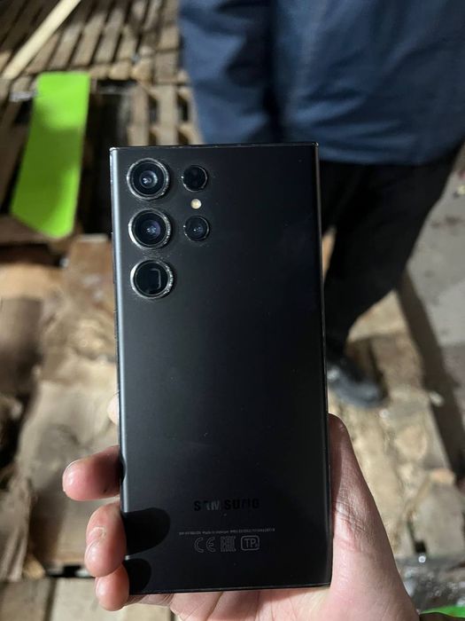 Samsung galaxy S23 Ultra 256