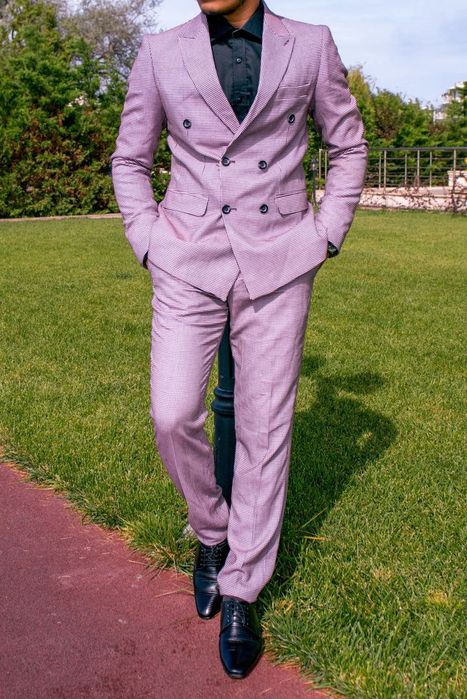 Costum rosu sacou și pantaloni
