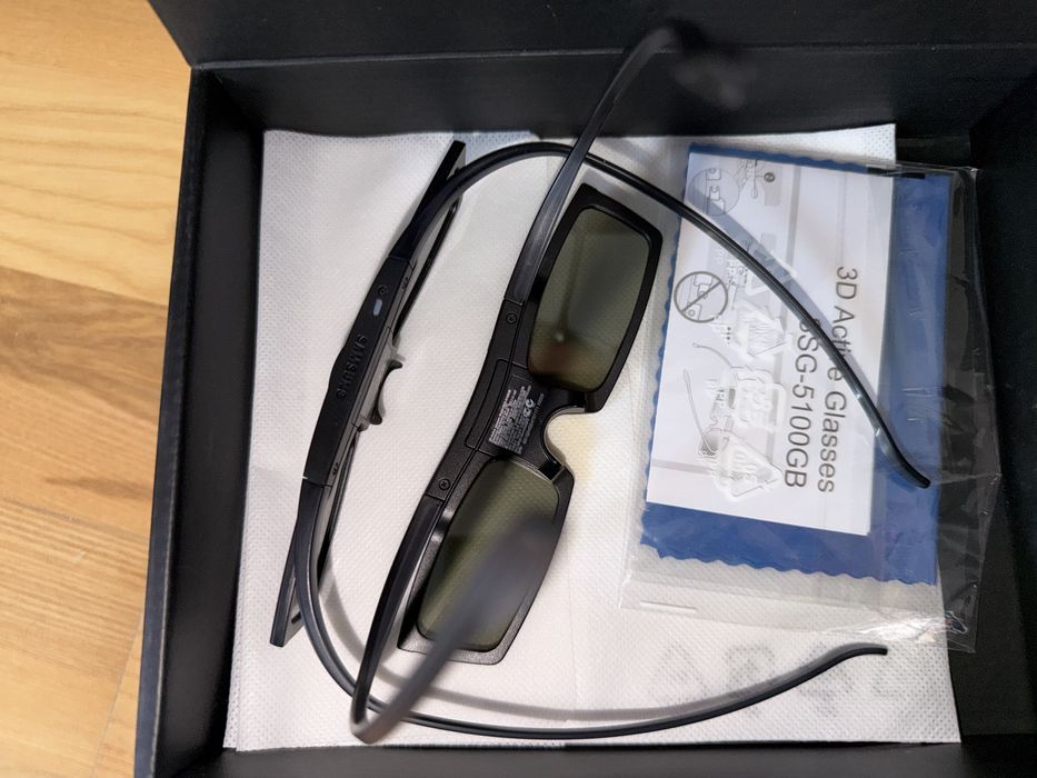 Televizor Smart Samsung 46”(117 cm) Full HD și 3D model UE46F8000