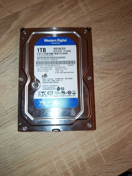 Vând hard disk 1 TB piese