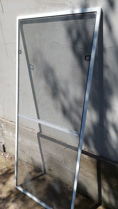 Продам москитную сетку б/у