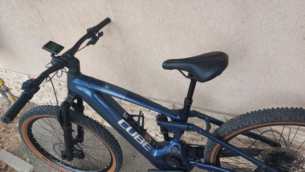 Bicicleta electrica Cube bosch smart gen4