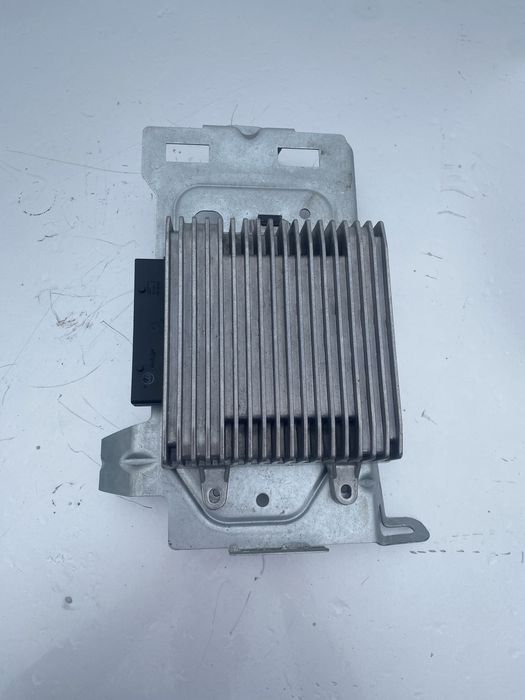 Amplificator audio Audi TT Blaupunkt Cod:8J0035223F