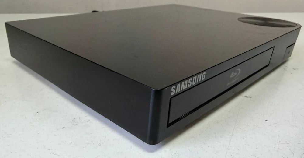 Samsung BD-F5100 player Compact & Smart – Full HD 1080p Blu-ray