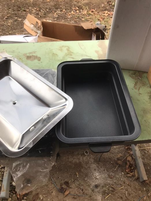 Электрогриль ARG PG-1020