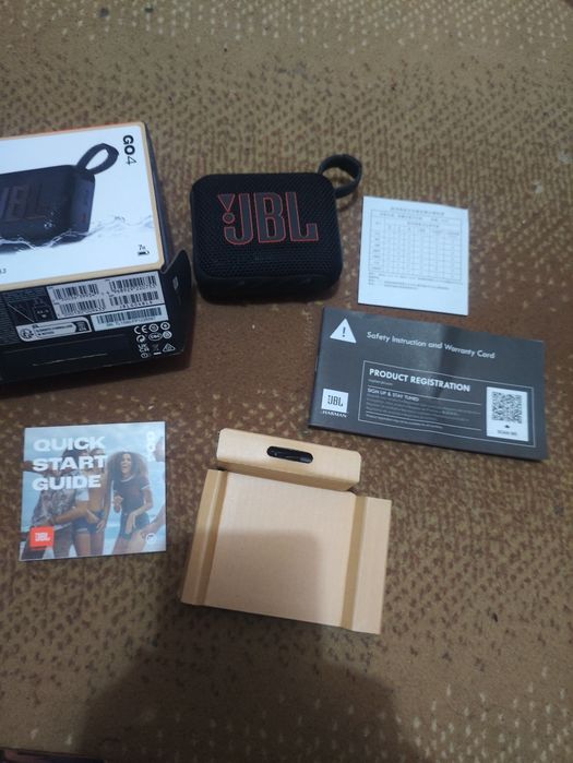 колонки портативной JBL GO 4