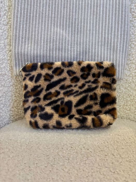 Козметична чанта