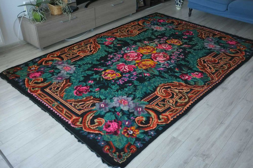 covor vechi antic traditional moldovenesc basarabean manual 300x198 cm