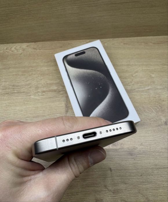 Iphone 15 Pro Max 256 GB  Titanium FullBox Impecabil !!