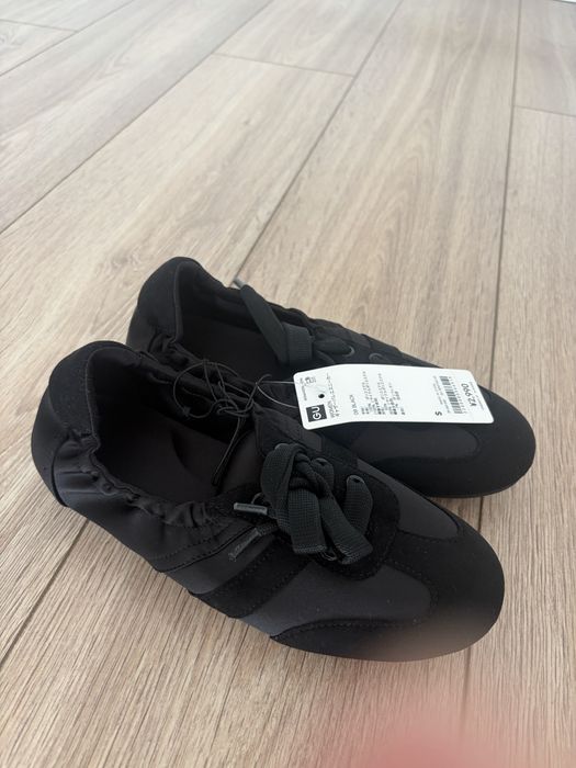 Продам кеды женские GU