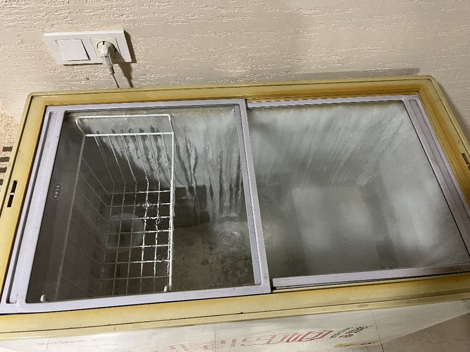 Продам морозильную камеру