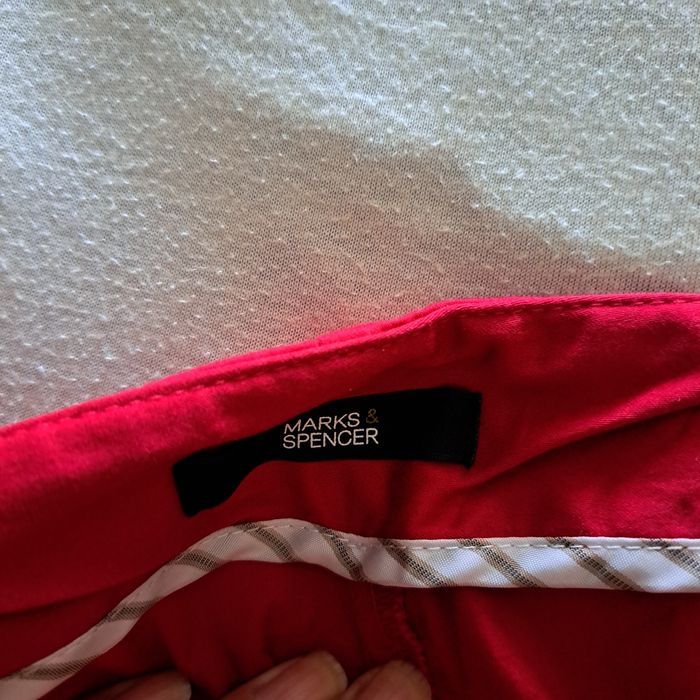 Pantaloni treisferturi