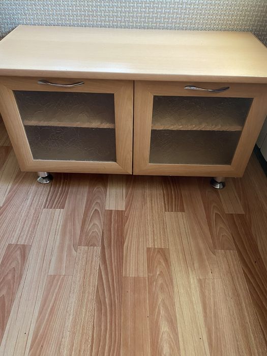 Тумбочка под обувь