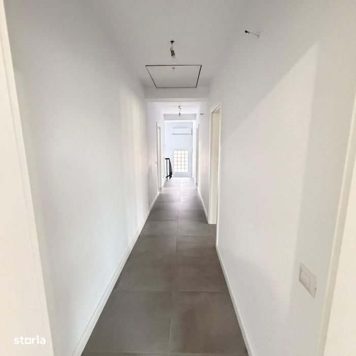 Vanzare Vila Individuala /Bragadiru str Mracineni/teren 500mp