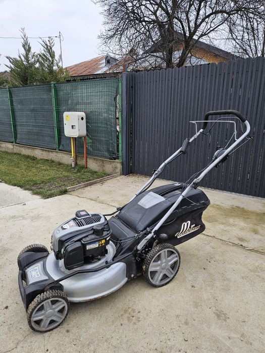Masina de tuns iarba gazon MrGardener