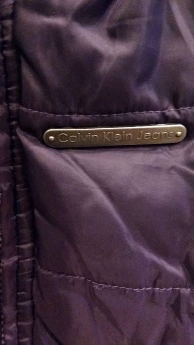 Vesta Calvin Klein originala 3 ani