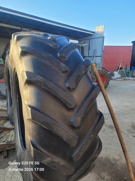 De vânzare Michelin 710/70 r42