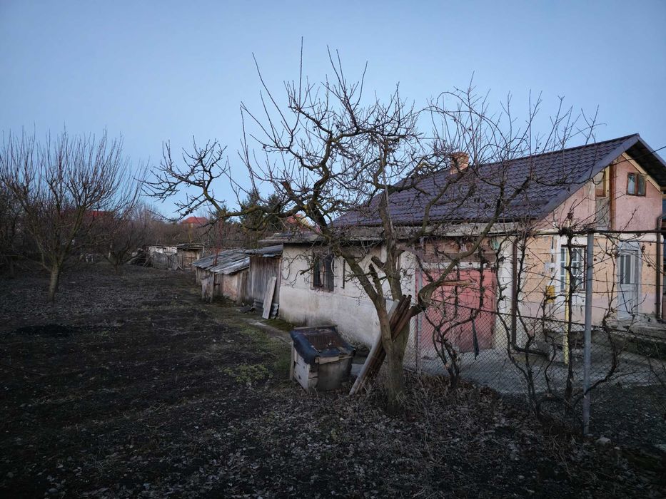 Vand casa cu teren, pentru investitii, constructie sau renovare