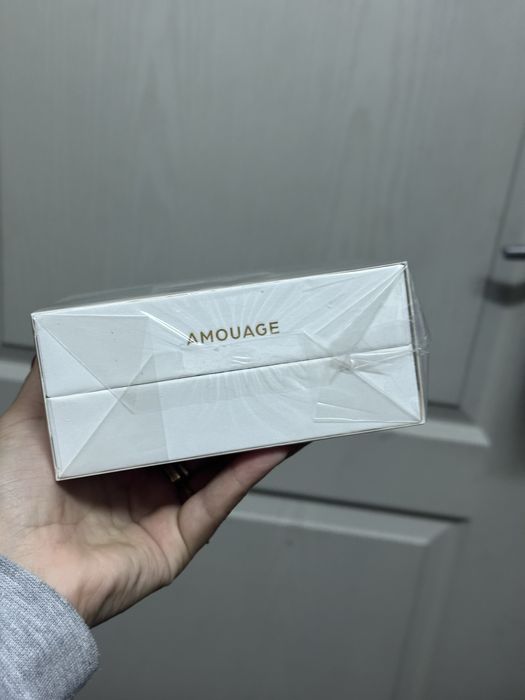 Amouage lineage