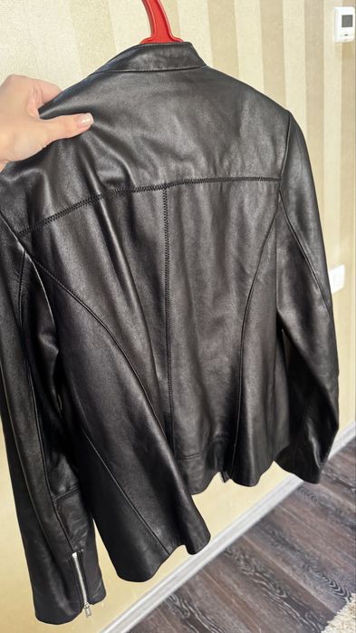 Кожаная  куртка