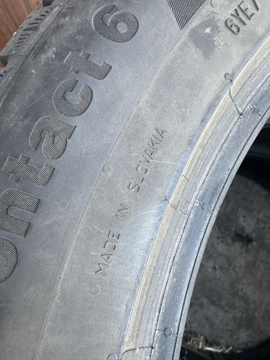 Всесезонные шины Continental 235/55R19