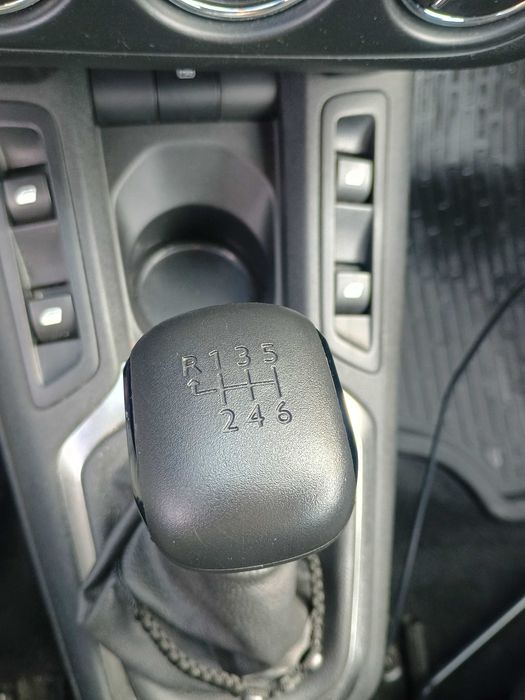 Peugeot / пежо 301 Allure