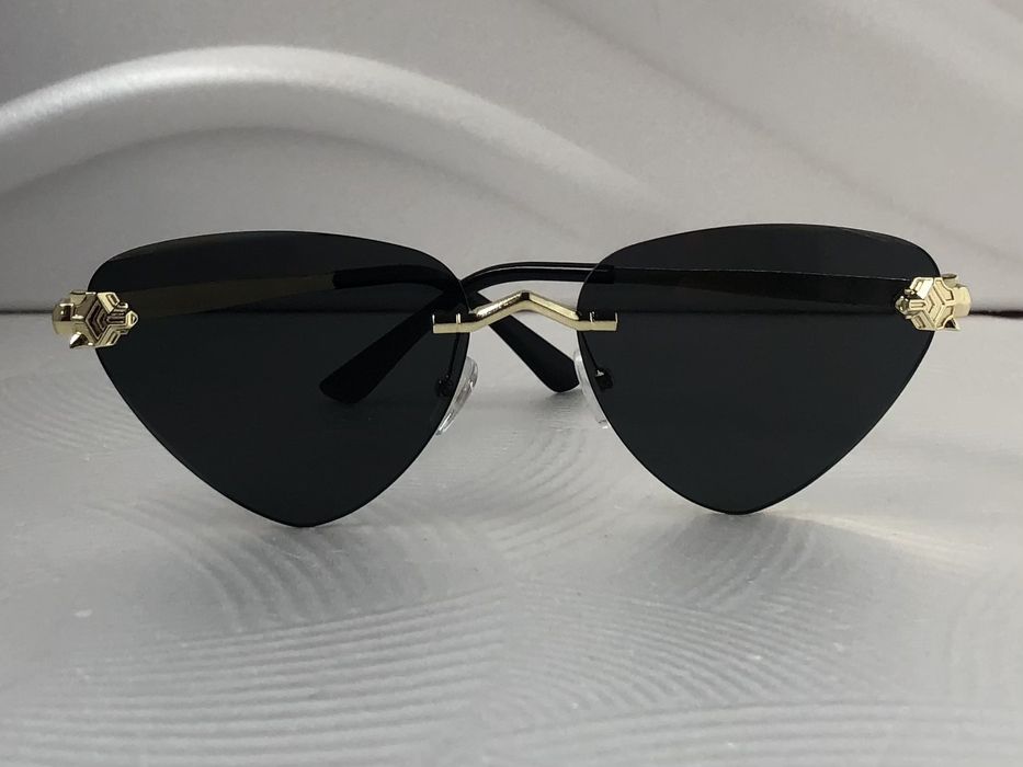 Модерни дамски слънчеви очила