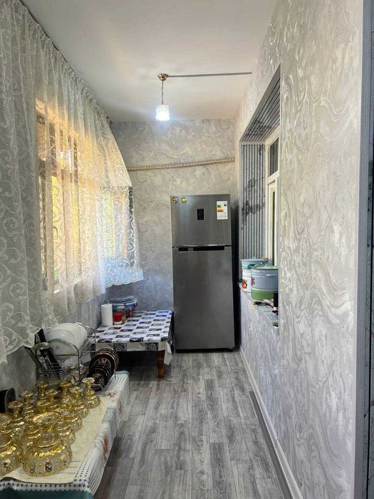 Коракамишда 3 хона сотилади