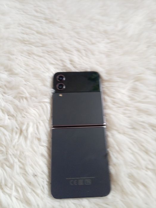 Samsung Z flip 4