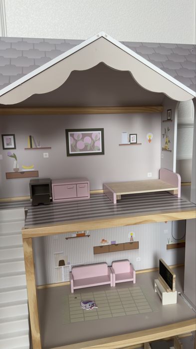 Домик для кукол , кукольный домик