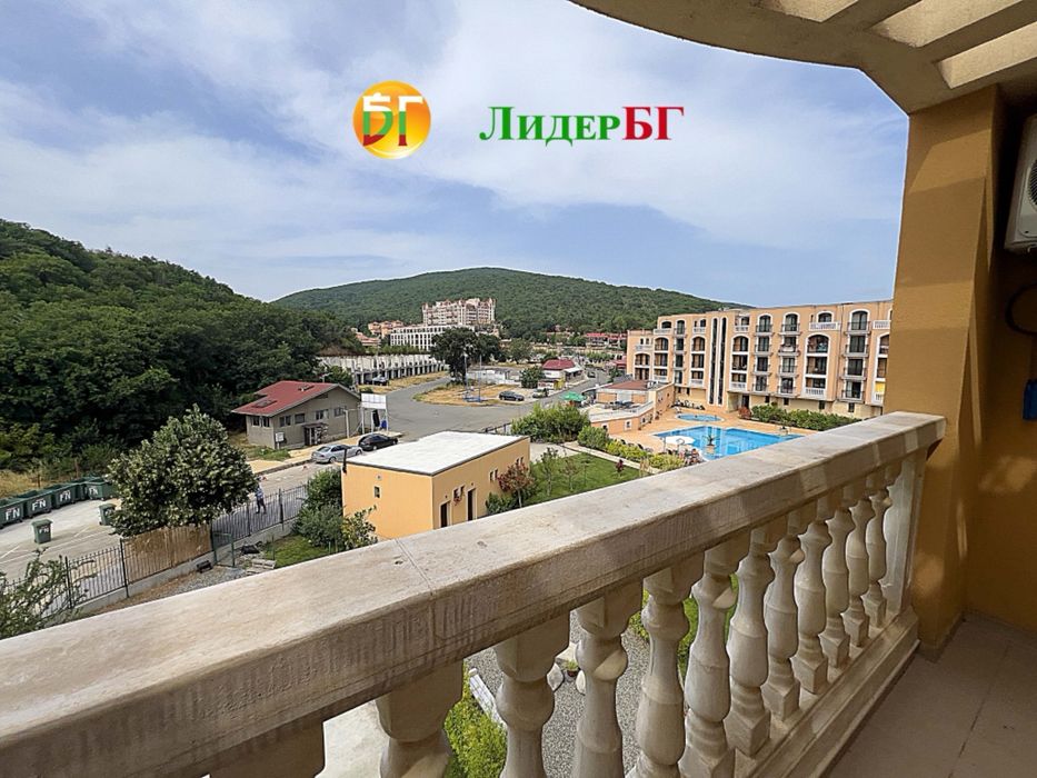 Продава се Двустаен апартамент в к.к. Елените - 60 кв.м за 1000 €/кв.м - Снимка #5