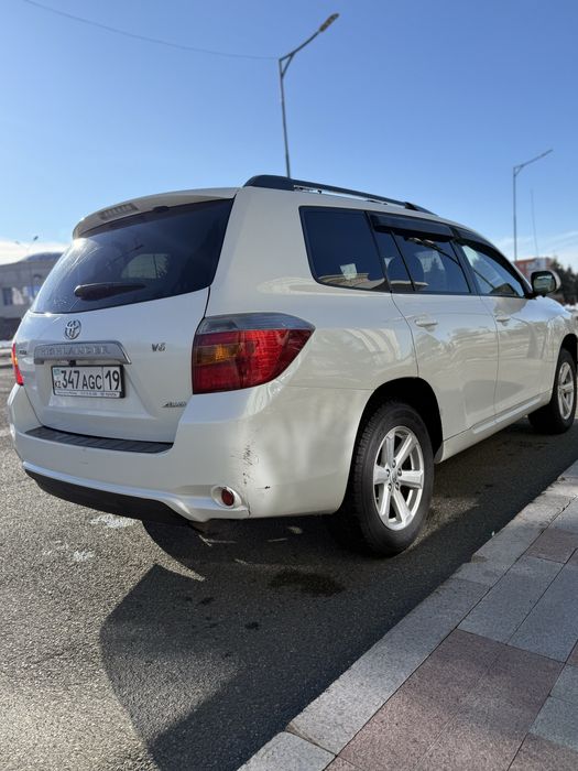 продам тойота хайландер или обмен