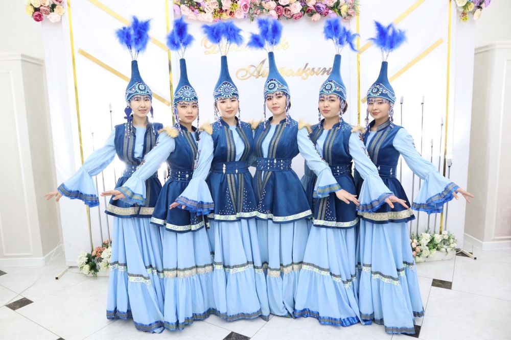 Продаются танцевальные костюмы