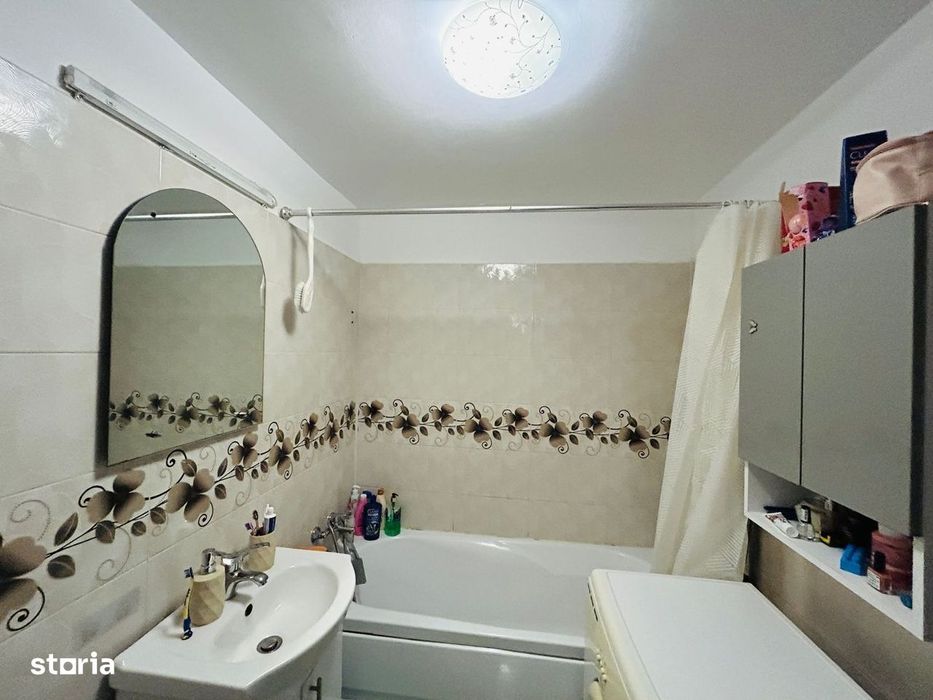 Apartament decomandat, cu 2 camere Str D. Renard, cart. Arhitectilor