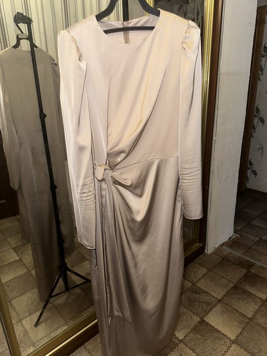 Продам платье 44р