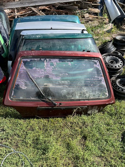 Крышка багажника. Audi A4, a6c4, golf 4, golf 5. Renault laguna.