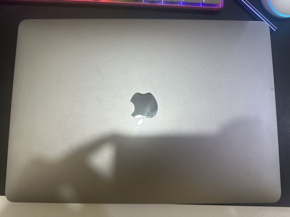 Macbook air m1 2020