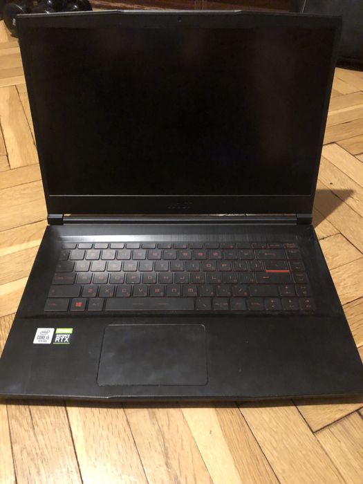 MSI геймърски лаптоп