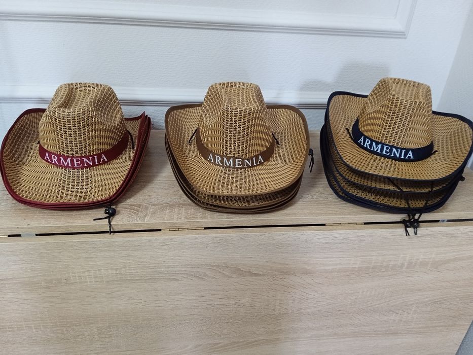 Шляпы продам супер отличные..