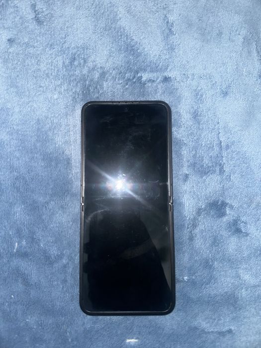 Samsung Galaxy Z Flip 6