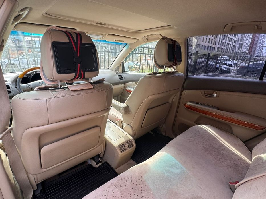 Продам лексус rx 350