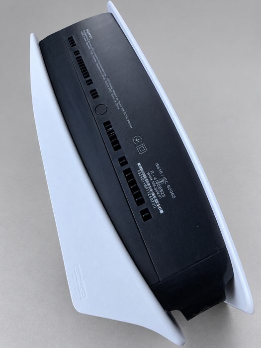 PlayStation 5 (не slim/pro)