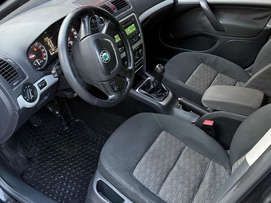 Skoda  Octavia 2 Facelift 1.6 tdi  Combi