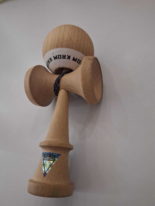 Kendama KROM POP rubber